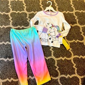 Carter’s Unicorn 🦄 PJ set